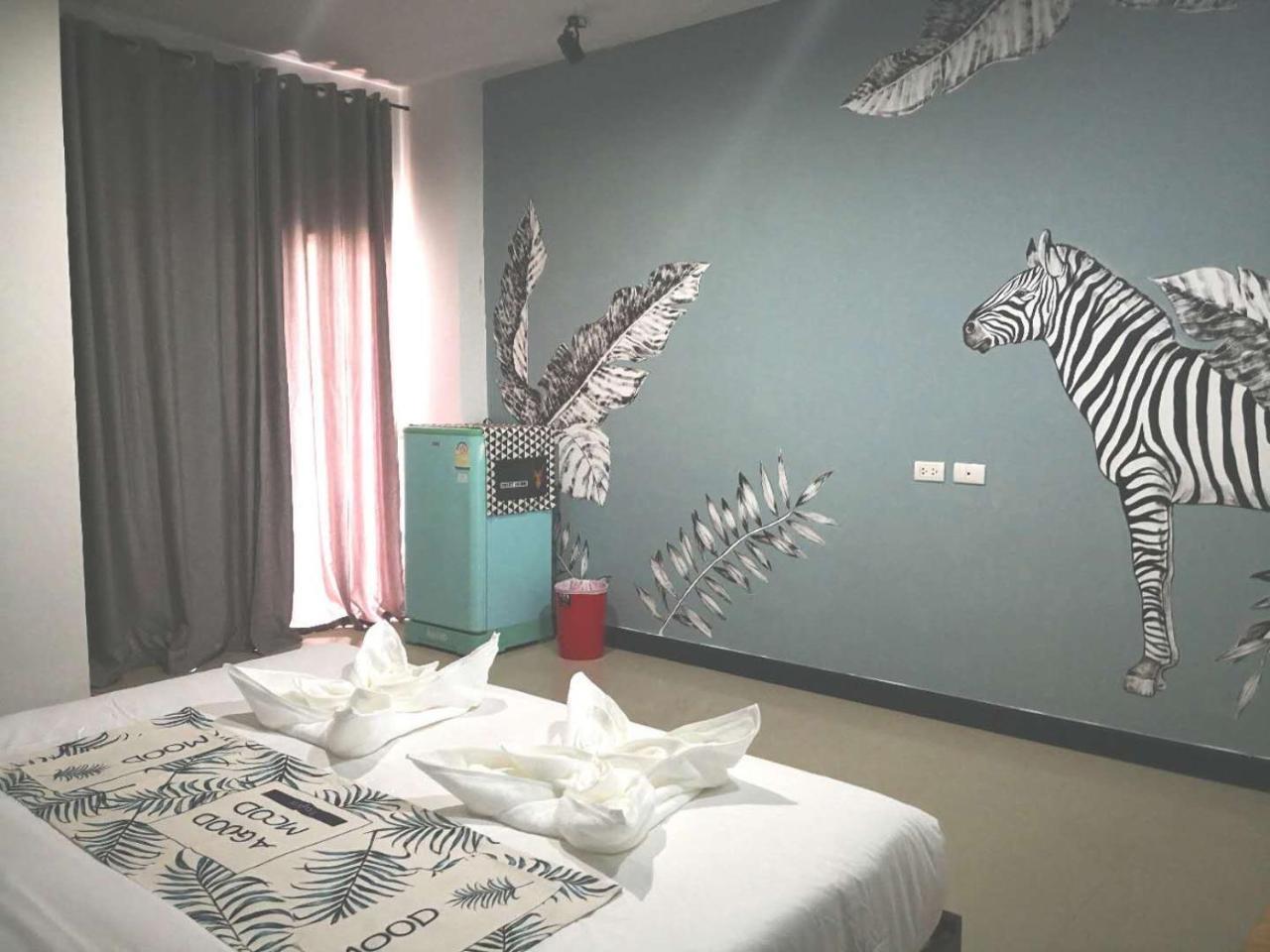 Shanmen Art House Phuket Patong Esterno foto