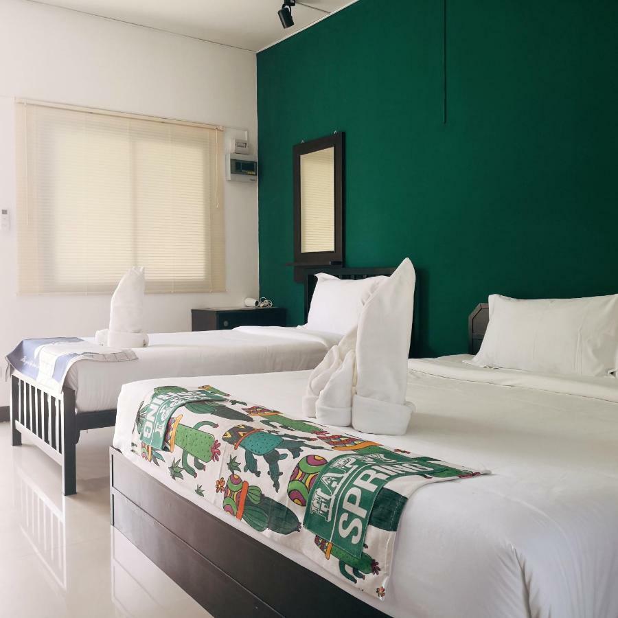 Shanmen Art House Phuket Patong Esterno foto