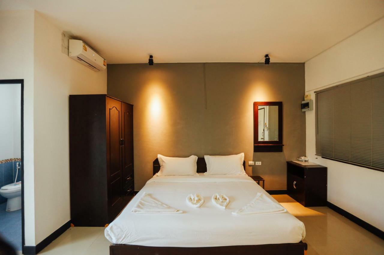 Shanmen Art House Phuket Patong Esterno foto